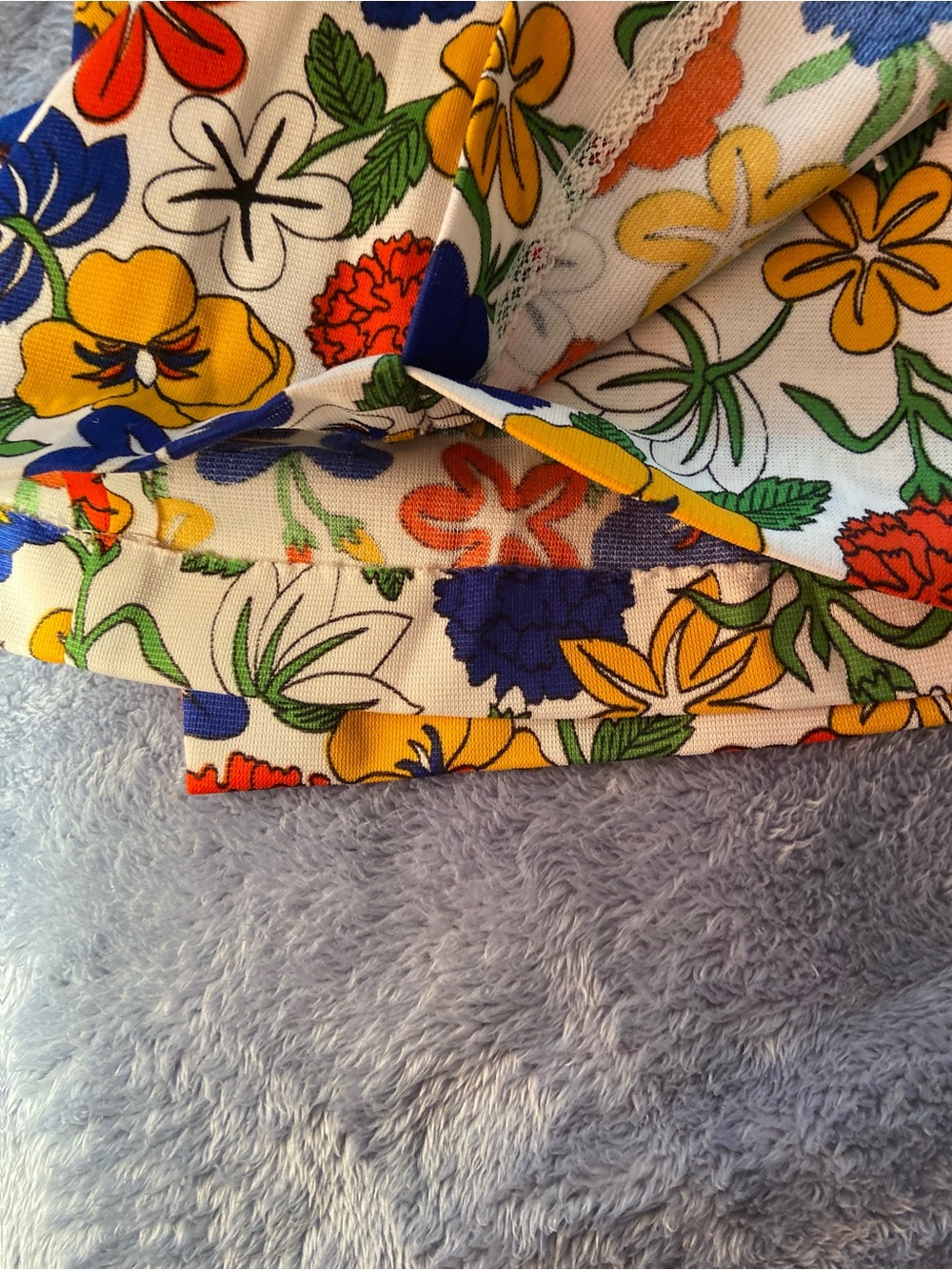 VINTAGE Bright Floral Mini Skort White Multi - Picture 8 of 14